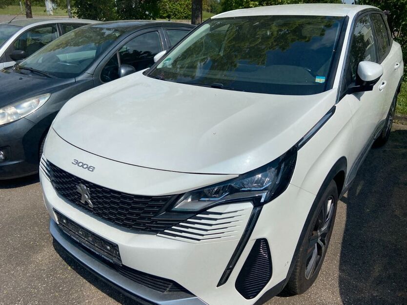 Peugeot 3008 120.000 km 15.990 € Gäufelden 71126