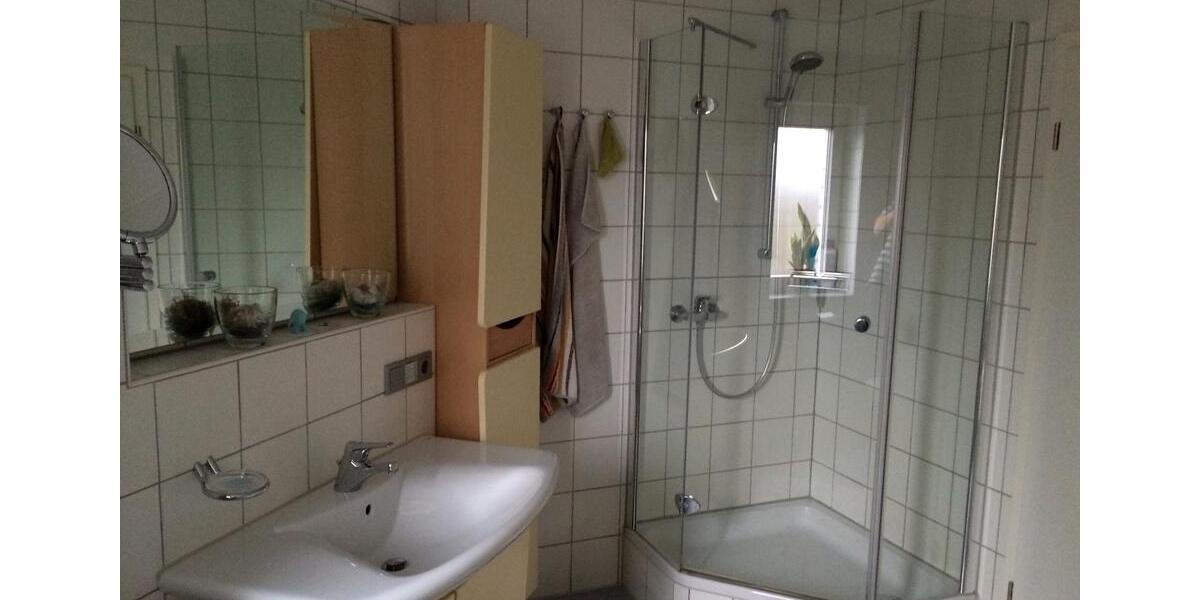 Doppelhaushälfte Stadthagen - 4 Zimmer, 144 m&sup2;, 1.300&euro; | Angebot:25307927