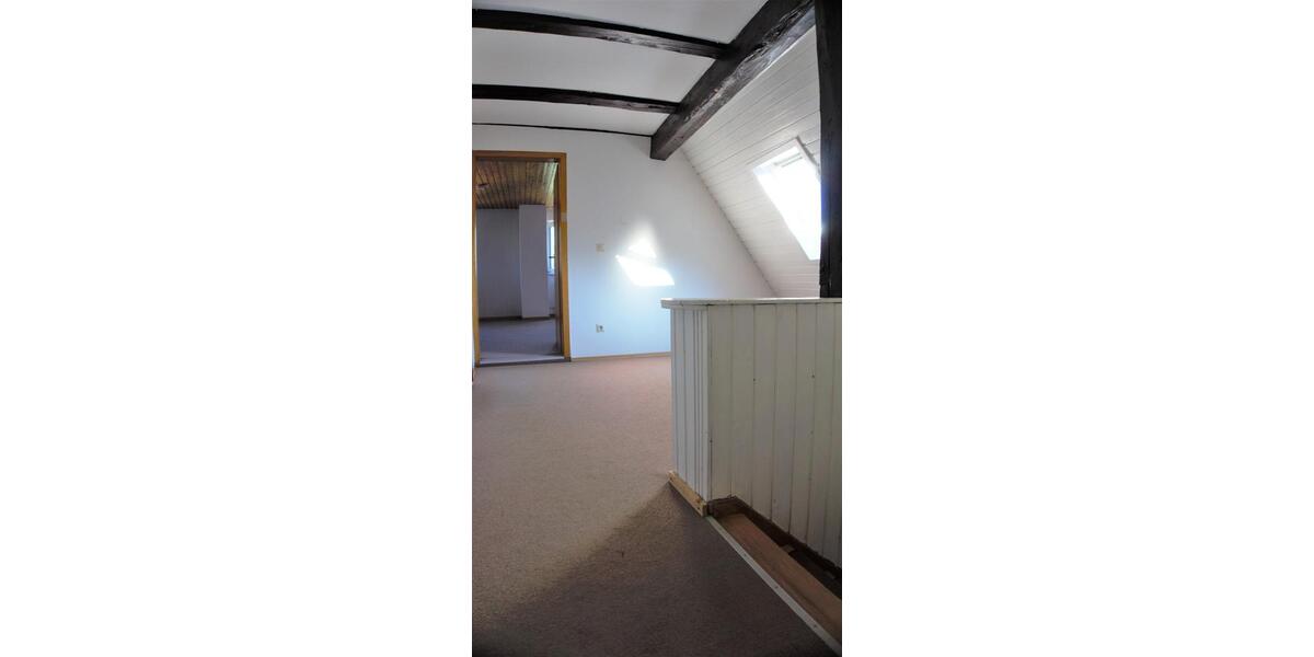 Maisonettenwohnung Geislingen - 5.5 Zimmer, 132 m&sup2;, 890&euro; | Angebot:26124201