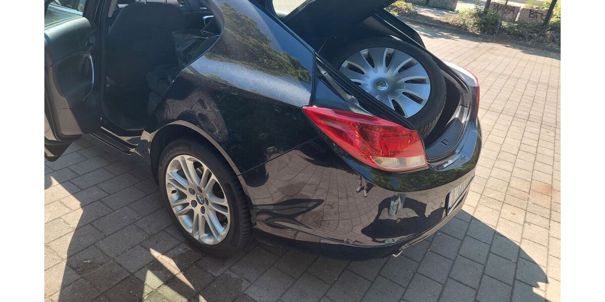Opel Insignia 256.000 km 4.399 &euro; Krummensee 16356