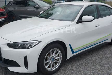 BMW i4 55.000 km 31.980 &euro; Bönen 59199