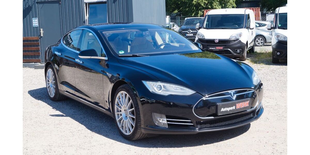 Tesla Model S 211.000 km 16.999 &euro; Geesthacht 21502