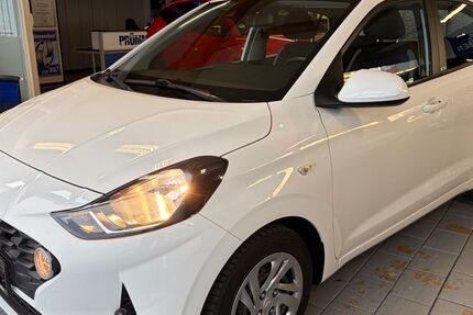 Hyundai i10 68.450 km 9.350 &euro; Leverkusen 51379
