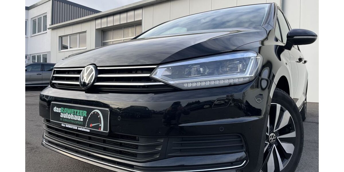 VW Touran 25.563 km 32.860 &euro; Marktredwitz 95615