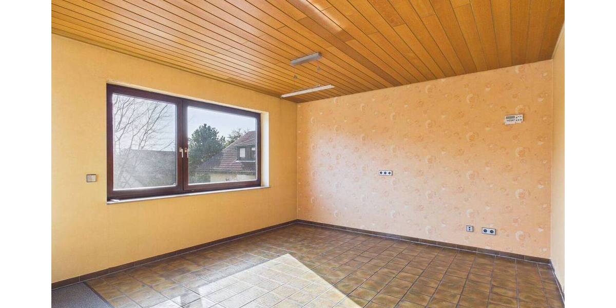 Einfamilienhaus Waiblingen Bittenfeld - 7 Zimmer, 227 m&sup2;, 780.000&euro; | Angebot:26156650