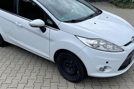 Ford Fiesta 175.000 km 3.450 € Niederdorfelden 61138