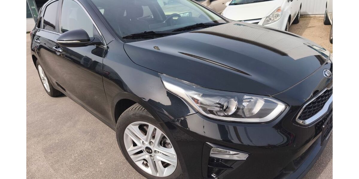 Kia ceed / Ceed 66.500 km 14.990 &euro; Lörrach 79539