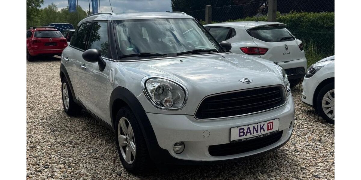Mini ONE 98.121 km 9.999 &euro; Bad Lauchstädt 06246