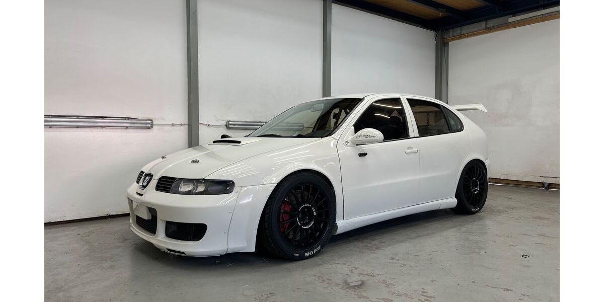 Seat Leon 31.000 km 19.999 &euro; Geretsried bei München 82538