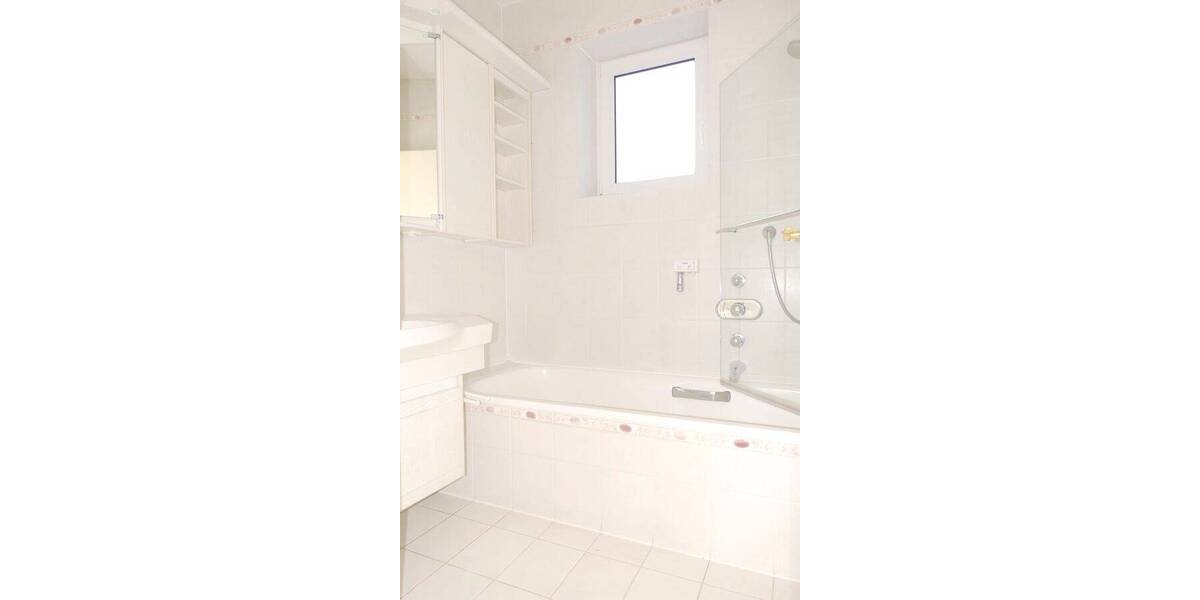 Bungalow Ismaning - 4 Zimmer, 100 m&sup2;, 1.190.000&euro; | Angebot:25749247