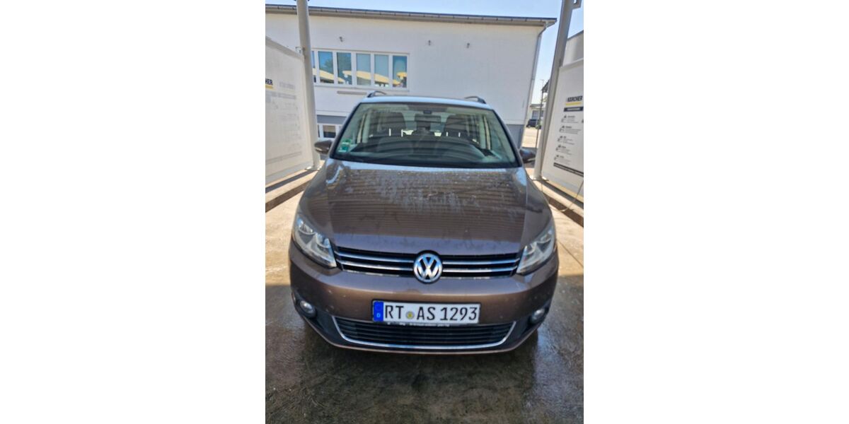 VW Touran 149.000 km 6.900 &euro; Reutlingen 72768