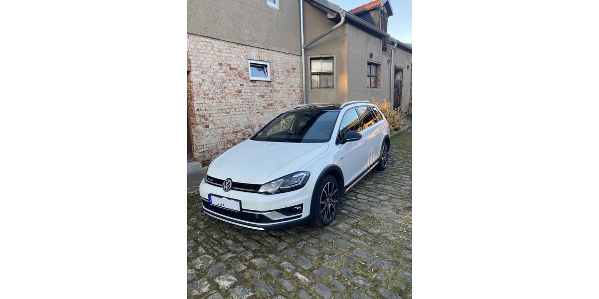 VW Golf 123.180 km 17.800 &euro; Wetterzeube 06722
