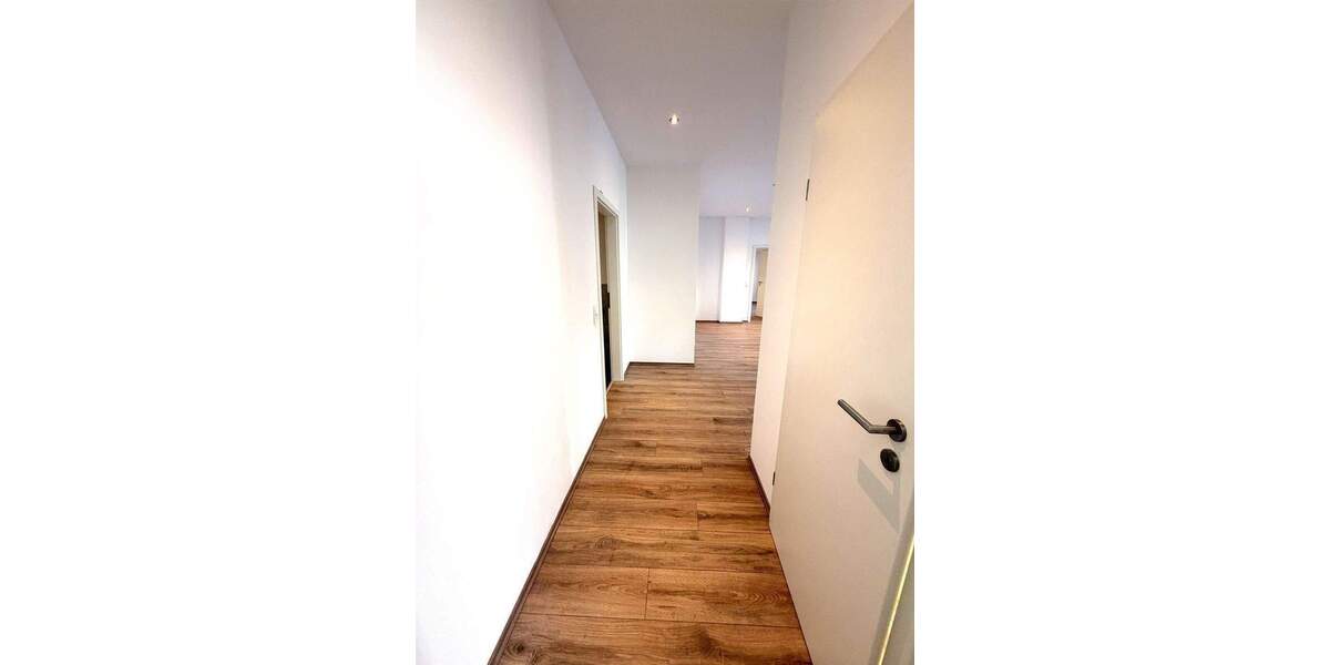 Etagenwohnung Kordel - 3 Zimmer, 92 m&sup2;, 775&euro; | Angebot:26433529