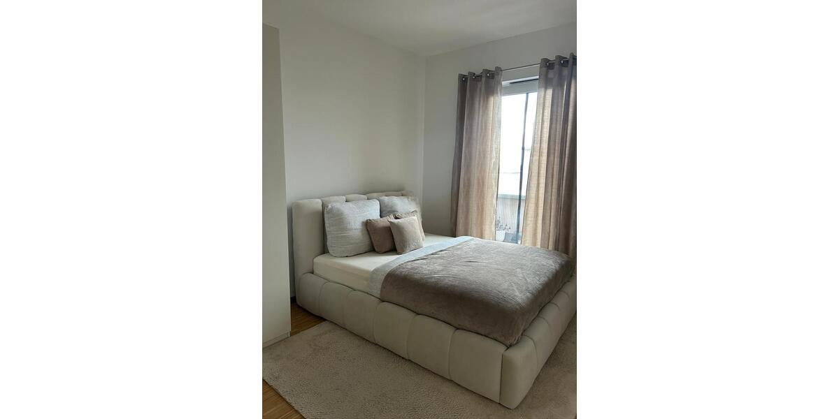 Einfamilienhaus Bergrheinfeld - 2 Zimmer, 73 m&sup2;, 850&euro; | Angebot:26312163