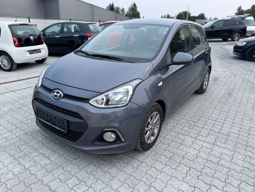 i10