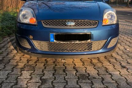 Ford Fiesta 180.000 km 1.850 &euro; Köln 50765