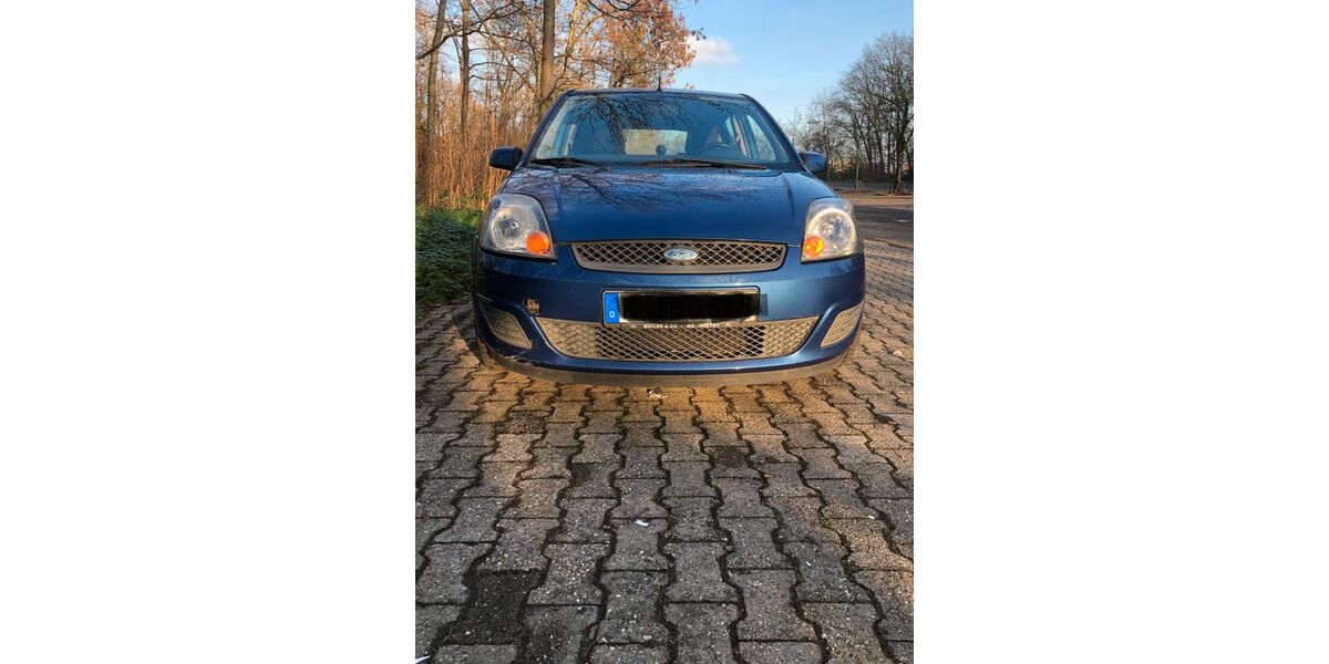 Ford Fiesta 180.000 km 1.850 &euro; Köln 50765