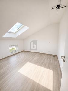 ERSTBEZUG: GROß, MODERN, ENERGIEEFFIZIENT - Doppelhaushälfte Großmehring | Angebot:26820633
