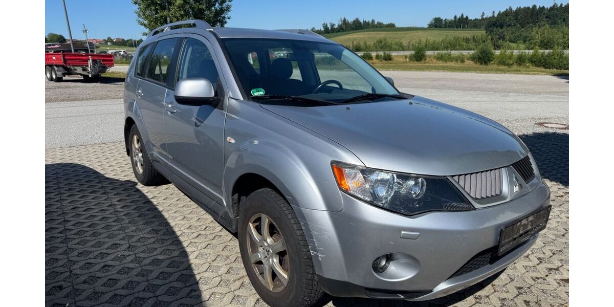 Mitsubishi Outlander 165.000 km 6.700 € Hutthurm 94116