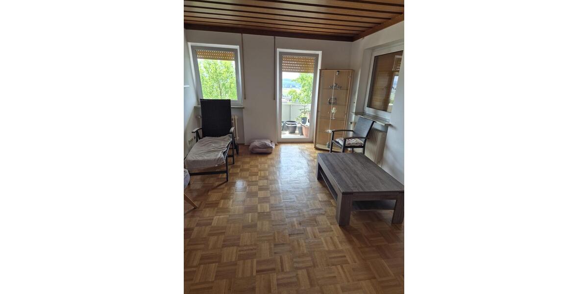 Hochparterre Cham - 4 Zimmer, 100 m&sup2;, 280.000&euro; | Angebot:27095824