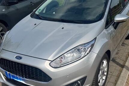 Ford Fiesta 79.000 km 6.000 &euro; weyhe 28844