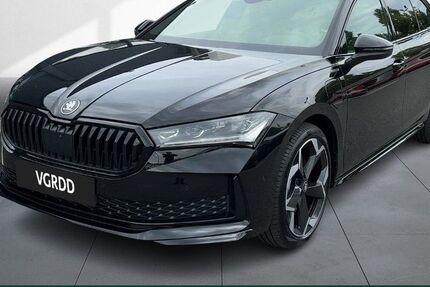 Skoda Superb 4.000 km 55.890 &euro; Dresden 01169