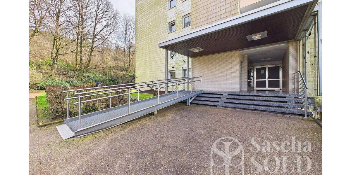 Helle 4ZKB Wohnung in Uninähe - mit Garage und Südwest-Loggia - in Dudweiler - Etagenwohnung Saarbrücken Dudweiler | Angebot:25289682