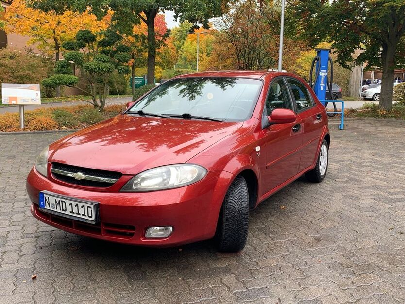 Chevrolet Lacetti 220.000 km 1.800 € Selters 65618