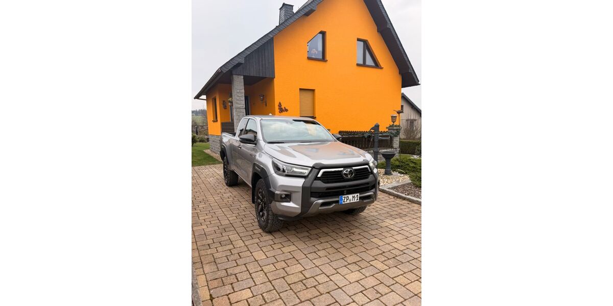Toyota Hilux 41.000 km 47.000 &euro; Hilmersdorf 09429