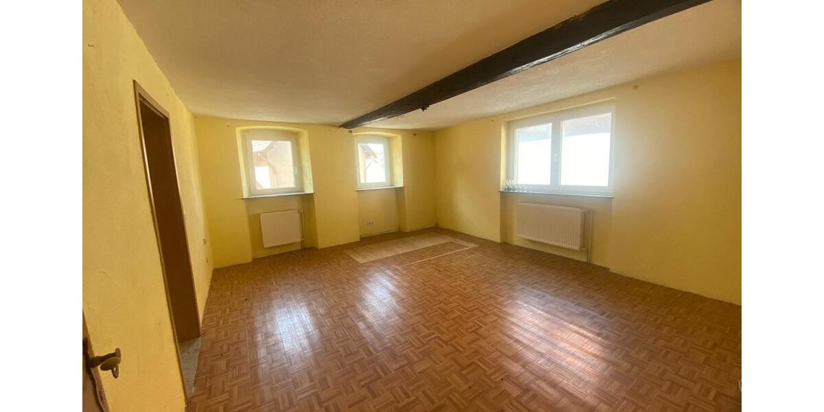 Einfamilienhaus Lauda-Königshofen Königshofen - 4 Zimmer, 125 m&sup2;, 55.000&euro; | Angebot:26730235