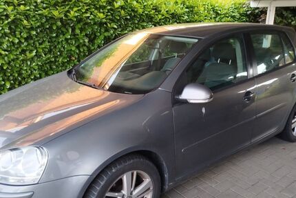 VW Golf 230.302 km 1.950 &euro; Neuenkirchen-Vörden 49434