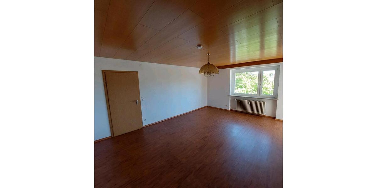 Etagenwohnung Amberg - 3.5 Zimmer, 82 m&sup2;, 205.000&euro; | Angebot:26539547