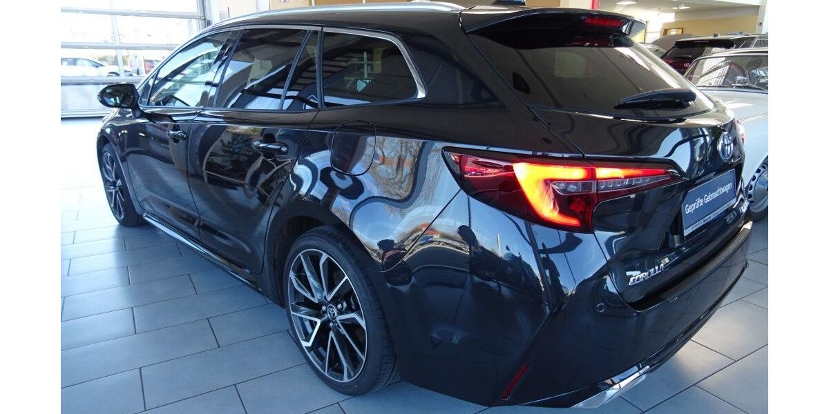 Toyota Corolla 57.500 km 26.990 &euro; Türkheim 86842