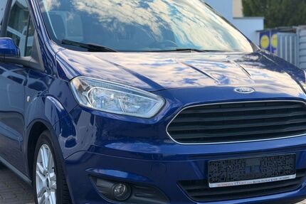 Ford Tourneo Courier 141.194 km 6.800 &euro; Berlin 12351