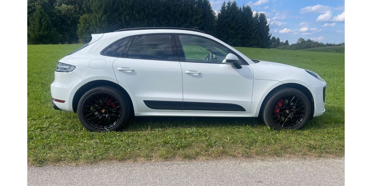 Porsche Macan 48.999 km 71.250 &euro; Egmating 85658
