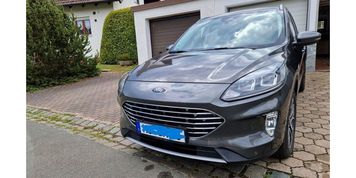 Ford Kuga 66.000 km 17.000 &euro; Hof 95030