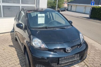 Toyota Aygo (X) 70.800 km 1.600 &euro; Rodenbach 67688