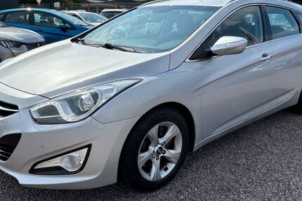 Hyundai i40 220.000 km 5.850 &euro; Saarlouis 66740