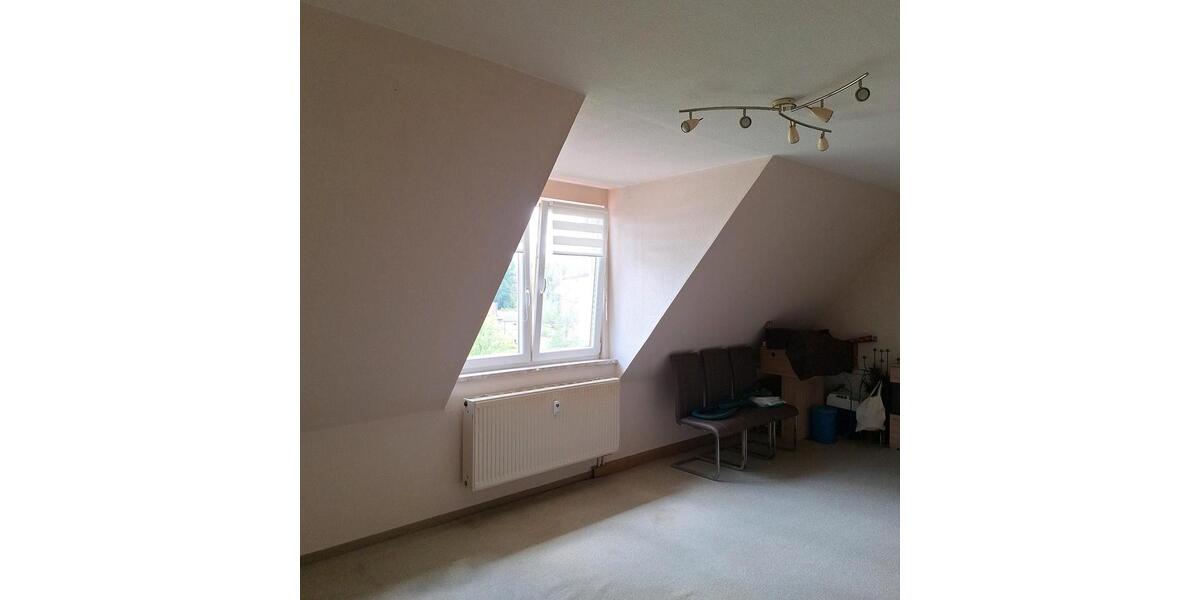 Dachgeschoßwohnung Neustadt an der Orla - 2 Zimmer, 90 m&sup2;, 80.000&euro; | Angebot:26741667