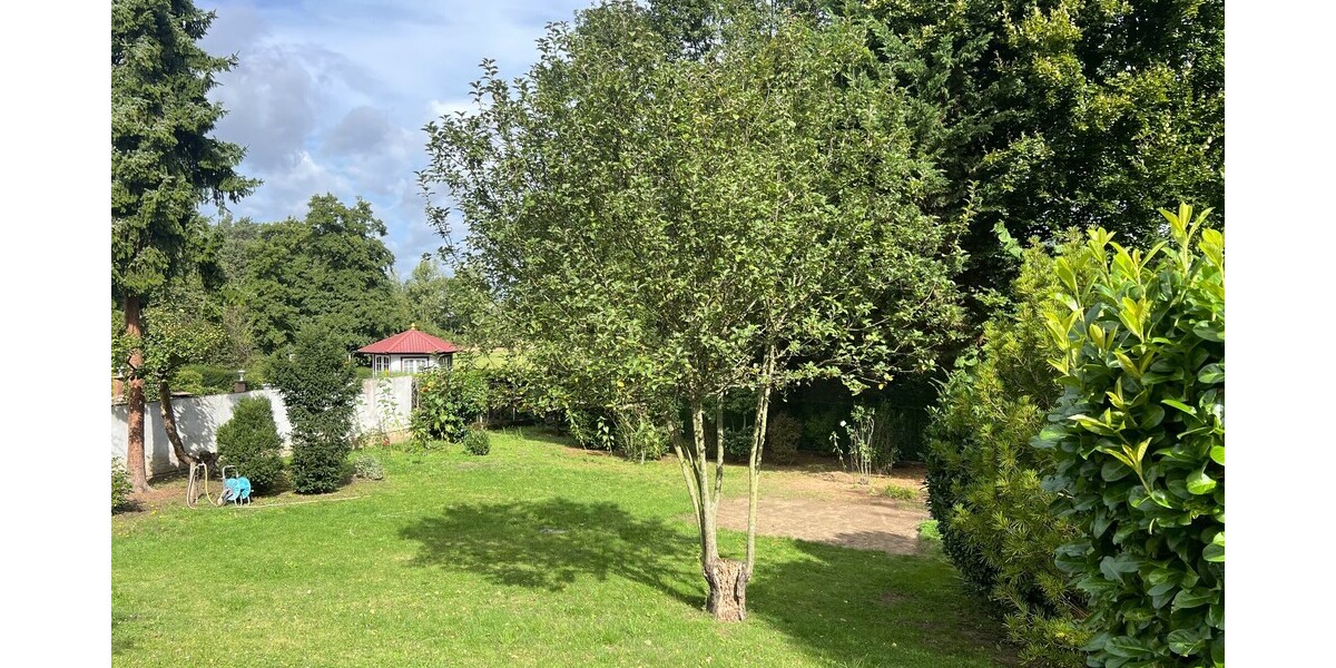 Attraktives Zweifamilienhaus mit Potenzial in bester Lage von Mühlheim! 8 zimmer