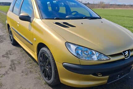 Peugeot 206 87.215 km 3.300 &euro; Rothenburg 02929