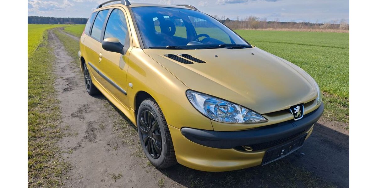 Peugeot 206 87.215 km 3.450 &euro; Rothenburg 02929