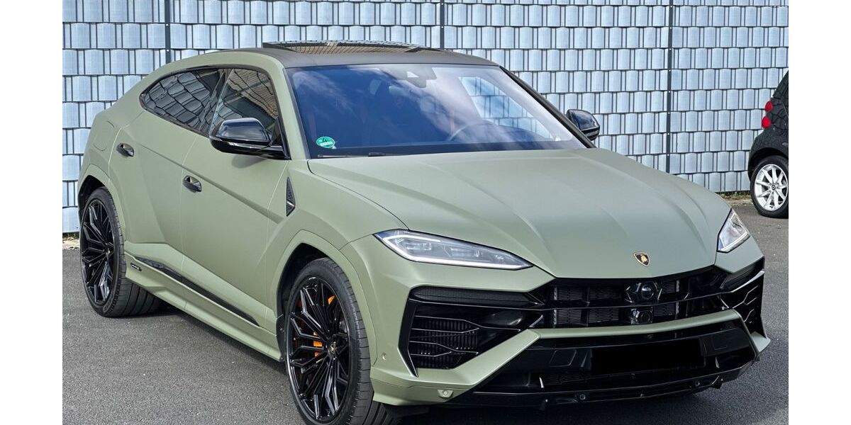 Lamborghini Urus 16.000 km 299.900 &euro; Köln (Heimersdorf) 50767