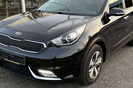 Kia Niro 62.000 km 15.900 € Fellbach-Stuttgart 70736