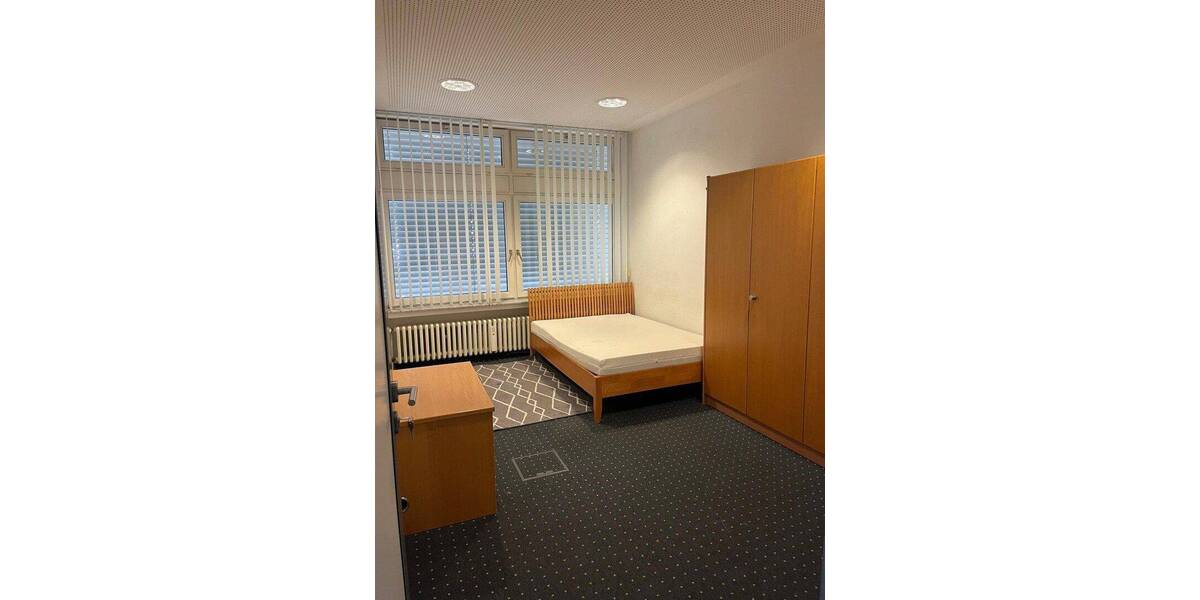 Etagenwohnung Kröv - 9 Zimmer, 214 m&sup2;, 1.190&euro; | Angebot:26858188