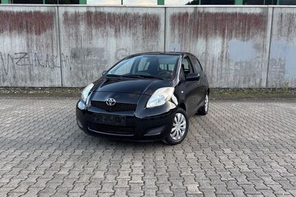 Toyota Yaris 139.000 km 3.300 € Schelklingen 89601