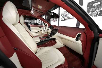 Aston Martin DBX 49.000 km 112.900 &euro; Wiesbaden 65197