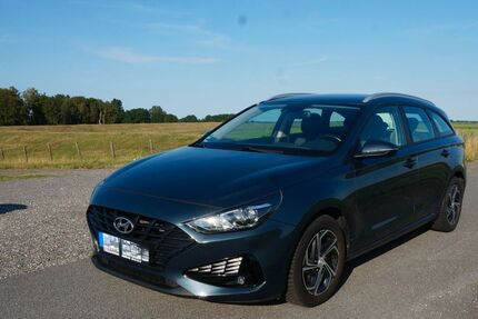 Hyundai i30 99.700 km 12.490 &euro; Oldenburg 26125