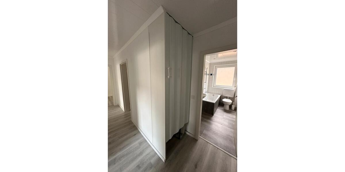 Erdgeschoßwohnung Kaiserslautern Einsiedlerhof - 3 Zimmer, 72 m&sup2;, 1.100&euro; | Angebot:25407952