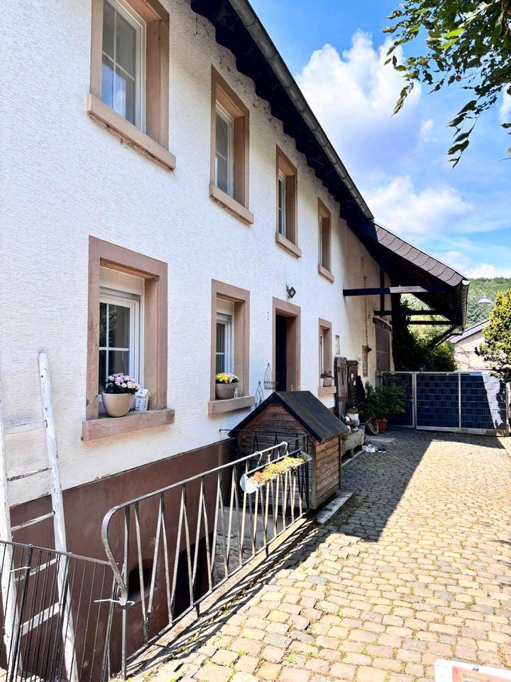 Provisionsfrei!! Mehrfamilienhaus